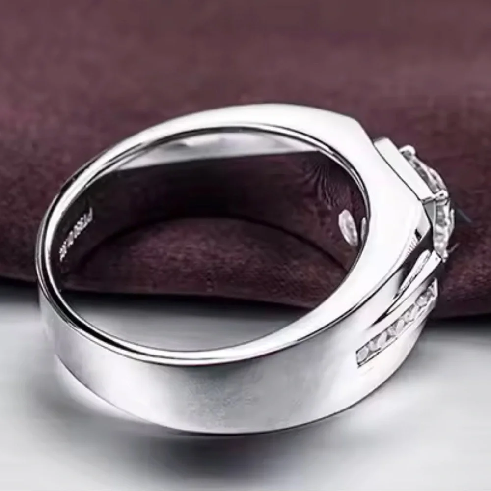 Classic Sterling Silver Men's Solitaire Ring